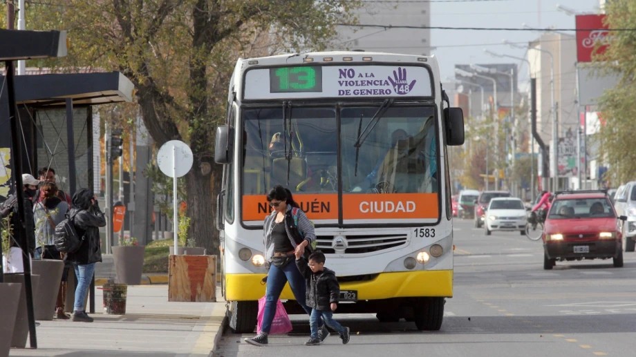 El Ministerio de Transporte dictó la conciliación obligatoria por cinco días y la UTA la acató. Foto: Archivo Yamil Regules