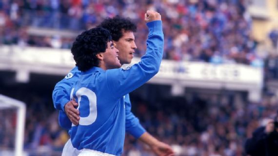 Napoli gritó campeón de la mano de Maradona. Foto: Getty Images