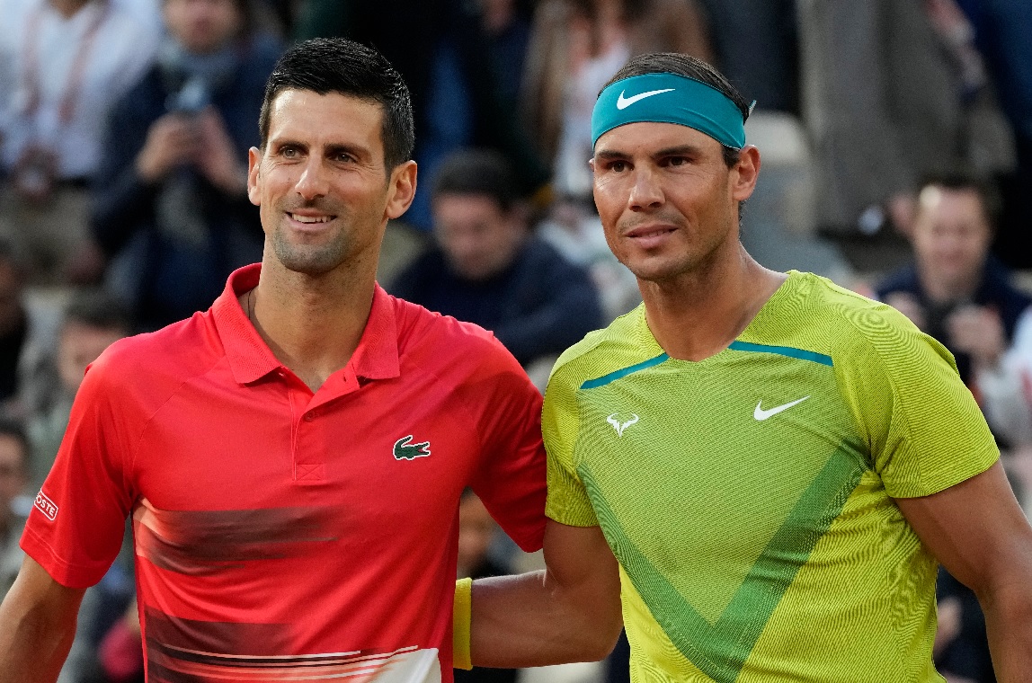 Djokovic y Nadal juegan el partido número 59 entre sí. Hasta ahora el serbio lleva un pequeño margen de ventaja en el historial. Fotos: AP