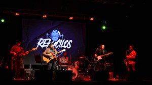 Refucilos se hace «Preguntas» en su nuevo single