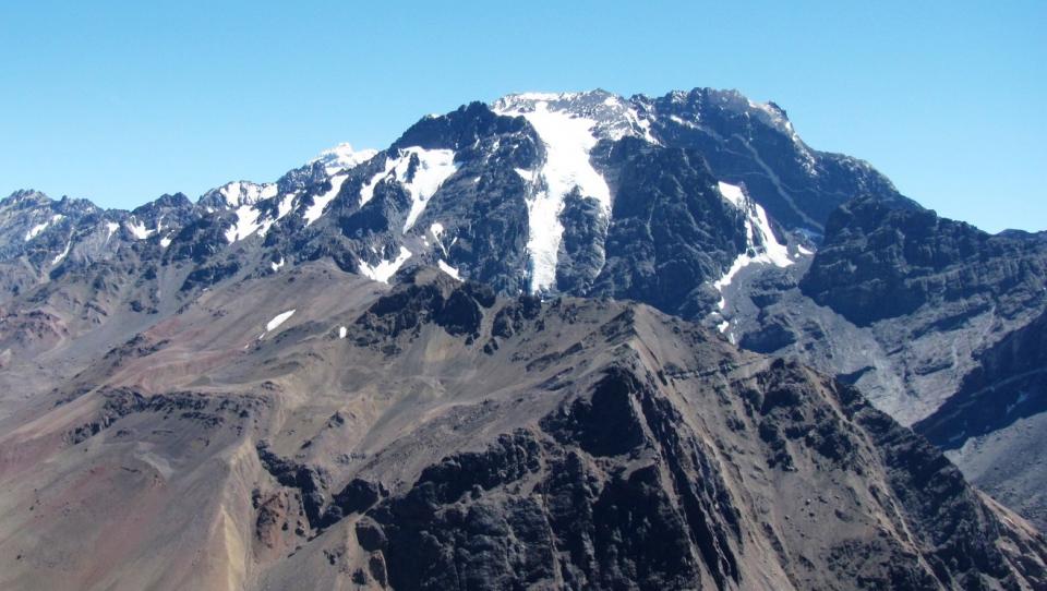 El cerro Tolosa, donde se produjo el accidente de los andinistas. 