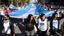 Imagen de Unter cumplirá hoy su octavo paro en Río Negro y habrá otras protestas de estatales