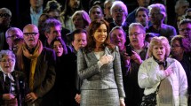 Imagen de Los viajes en el tiempo de Cristina: por qué le interesa tanto la historia