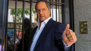 Daniel Scioli: “Coincido con Cristina en renegociar el acuerdo con el FMI”