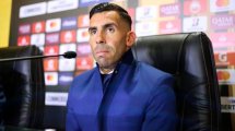 Imagen de ¿Es tu momento, Carlos? Tevez tiene una oferta para dirigir en el fútbol argentino