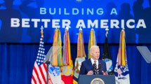 Imagen de Biden inaugura la Cumbre de las Américas en busca de acercarse a los líderes latinoamericanos