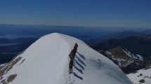 Imagen de Por la intensa actividad de montaña, formalizan el boletín de peligro de avalanchas