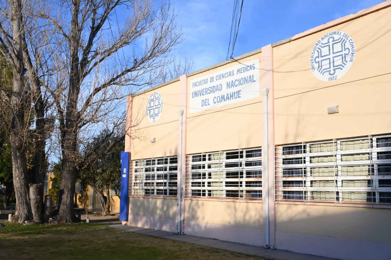 La vacante es para el sector del comedor universitario. Foto: Archivo.