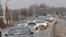 Imagen de Estado de rutas para el regreso del fin de semana largo en Neuquén: las zonas de alto riesgo y los peores horarios