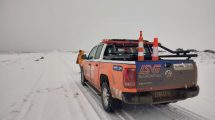 Imagen de Nieve y frente frío: hay rutas intransitables y pasos fronterizos inhabilitados en Neuquén 