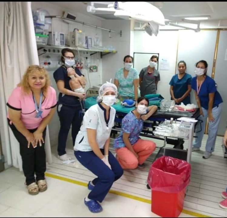 Profesional del Servicio de Urgencias y Emergencias Pediátricas del Hospital Castro Rendón de Neuquén. Foto Gentileza.