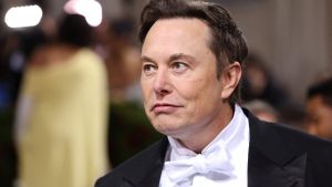 La hija de Elon Musk pidió cambiar su nombre para cortar vínculos con su padre