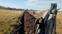 Imagen de Amplian la red de agua potable para dos loteos de Huergo