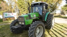 Imagen de El tractor, clave para la seguridad en el agro