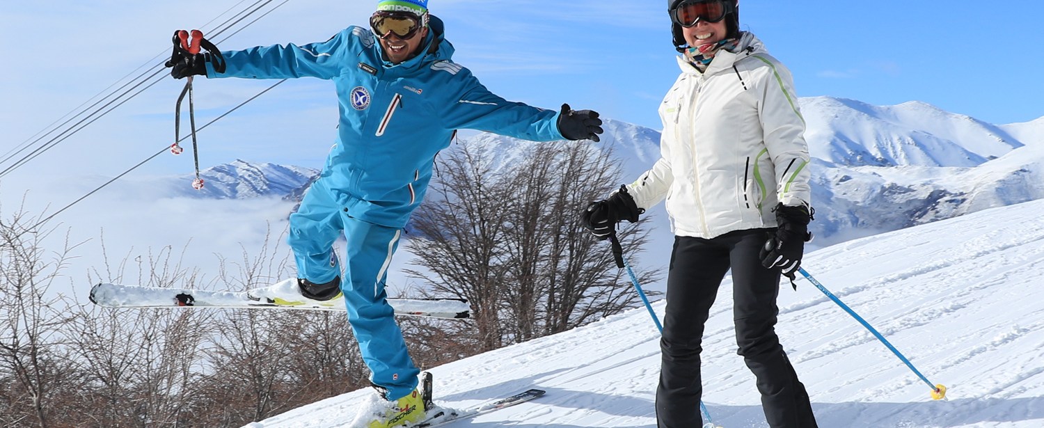 La nieve ya llegó al cerro Catedral en Bariloche y Escuela Xtreme te espera para brindarte su mejor servicio