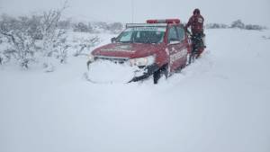 Más de siete horas en la nieve para poder llegar al hospital en Aluminé