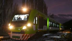 Un viaje en tren nocturno de la cordillera a la estepa, la nueva excursión de Bariloche