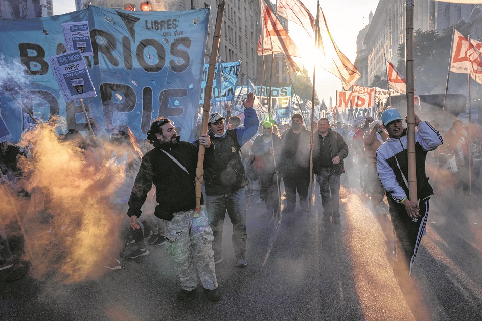  Las movilizaciones a Plaza de Mayo, un clásico.(AP Photo/Rodrigo Abd)