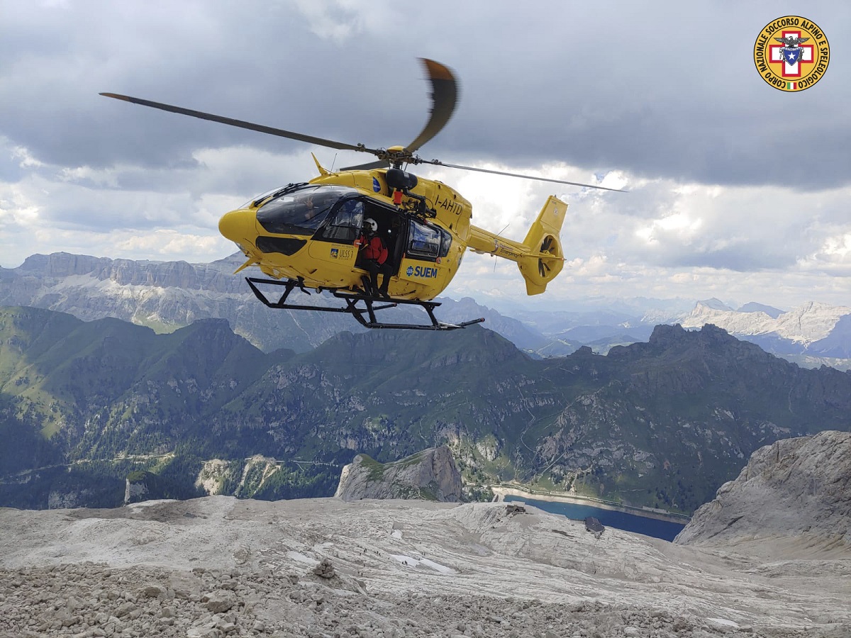 Un gran trozo de hielo mató a siete personas en los Alpes italianos. Foto: AP 