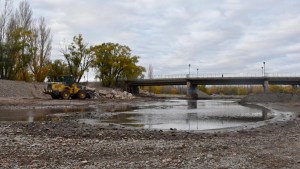 Los ríos traerán dólares y agua al brazo seco del Limay en Neuquén