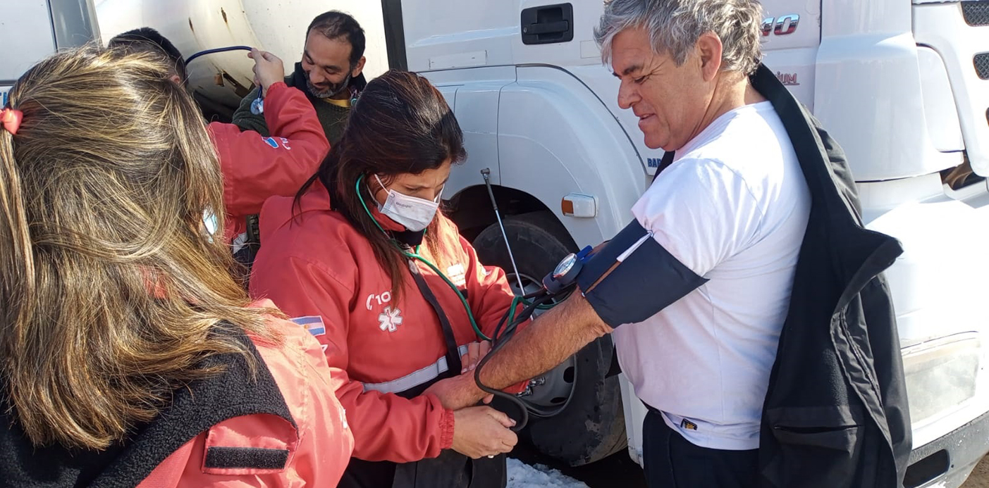 Se sumó en Pino Hachado personal del Servicio Integrado de Emergencias del Neuquén (SIEN). Foto: Gentileza