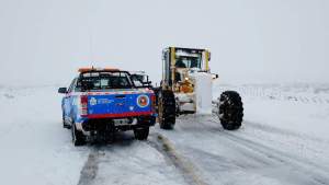 Rutas intransitables en Neuquén tras las nevadas y pasos internacionales cerrados