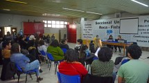 Imagen de La asamblea de Unter en Roca rechazó la oferta del Gobierno