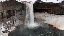 Imagen de El Salto del Agrio nevado: épico viaje en busca de la postal más linda de Neuquén