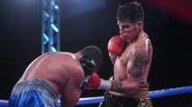 Imagen de Matthysse fue superior y festejó en las tarjetas