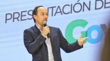 Imagen de Un intendente de Corrientes pagará un bono de $6.000 por el Día del Amigo