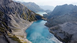 Comenzó a operar una mega «batería de agua» en los Alpes suizos