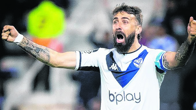 Lucas Pratto, figura de Vélez y una revancha personal ante el ‘Fla’.