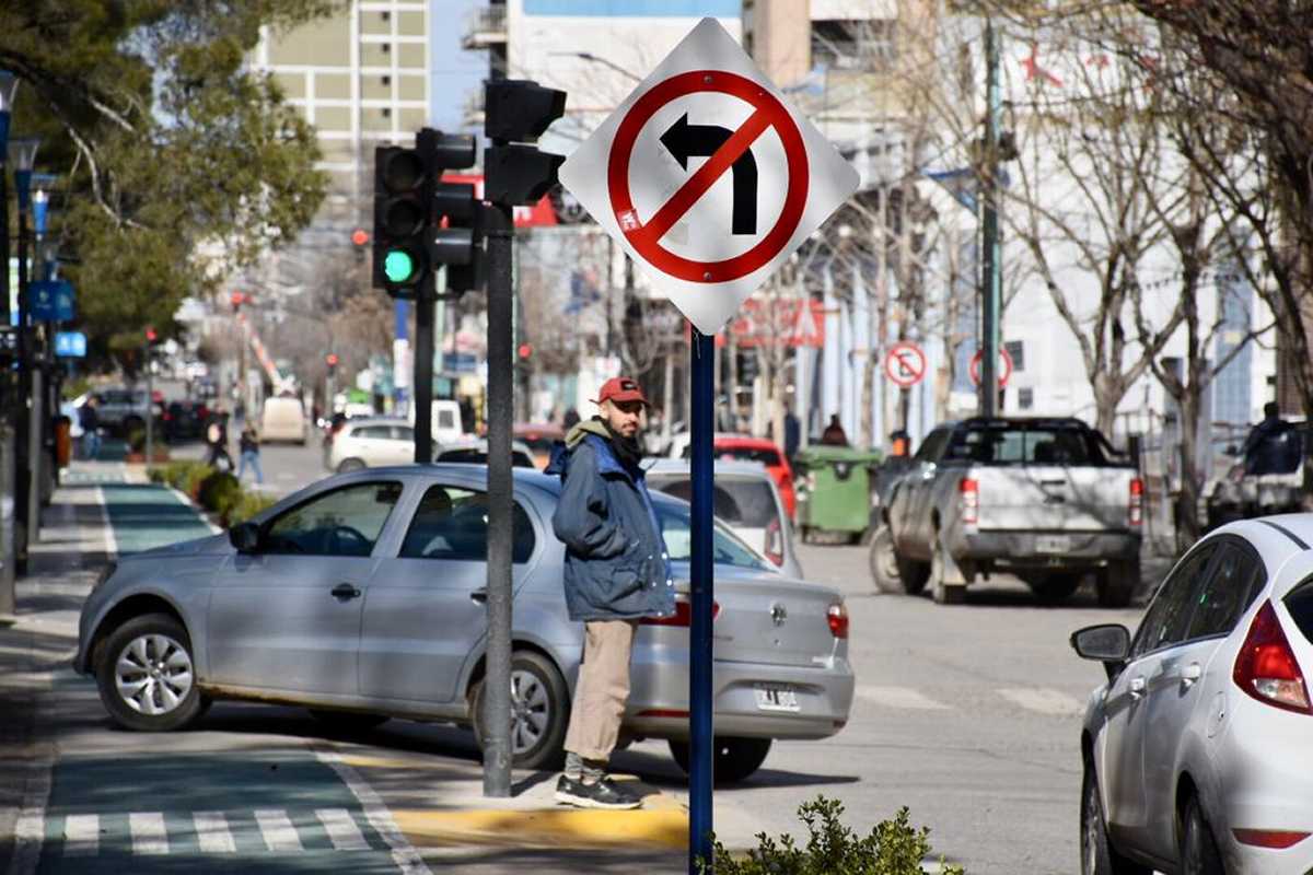 Fotomultas en Neuquén: cuáles son los horarios pico donde se registran más infracciones (Foto: archivo)