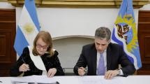 Imagen de YPF saldó una deuda con Santa Cruz y anunció inversiones por un total de US$ 441 millones 