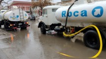 Imagen de Nueve familias asistidas y calles anegadas: lo que dejaron dos días de lluvia en Roca