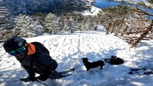 Nico quería vivir en la cordillera y esquía en estos paraísos escondidos de la Patagonia: «Lugares increíbles»