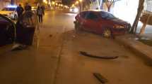 Imagen de Alcoholizado chocó contra un vehículo estacionado y provocó daños en Roca