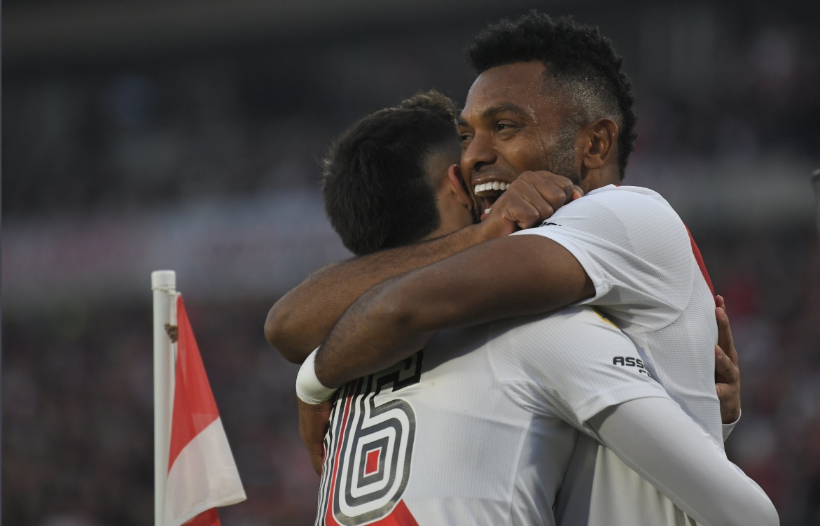 Borja y Solari, los goleadores de la tarde en el Monumental. Foto: Prensa River 