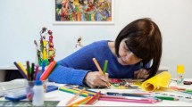 Imagen de Talleres gratuitos con la artista plástica Karina Beltrán en Cipolletti