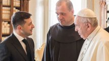 Imagen de El papa Francisco habló con Volodímir Zelenski sobre la guerra en Ucrania