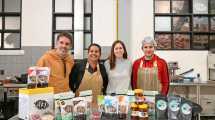 Imagen de Aniversario de Cipolletti: Canelo, almendras, miles de sabores y una familia que se reinventó