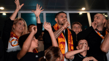 Imagen de Video: el increíble recibimiento de los hinchas de Galatasaray a Mauro Icardi en Turquía