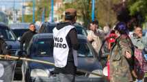 Imagen de Enojo y reclamo de los automovilistas en la marcha del Frente Piquetero en Roca