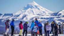 Imagen de Vacaciones de invierno y temporada de nieve 2023 en Neuquén: tarifas y novedades para ir a esquiar