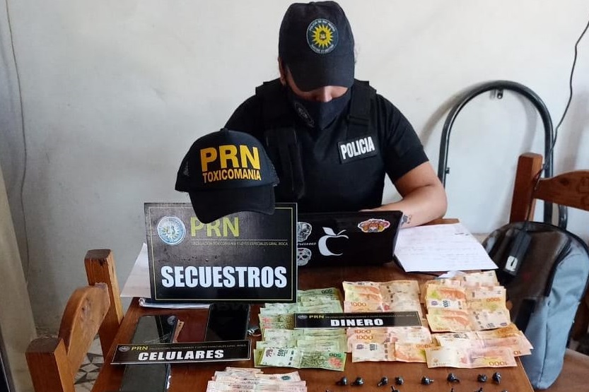 En total se secuestraron 195 envoltorios de cocaína. (foto: gentileza)