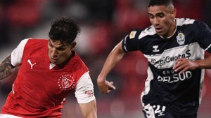 Independiente se cruza en el camino de Gimnasia que va por la cima de la Liga Profesional