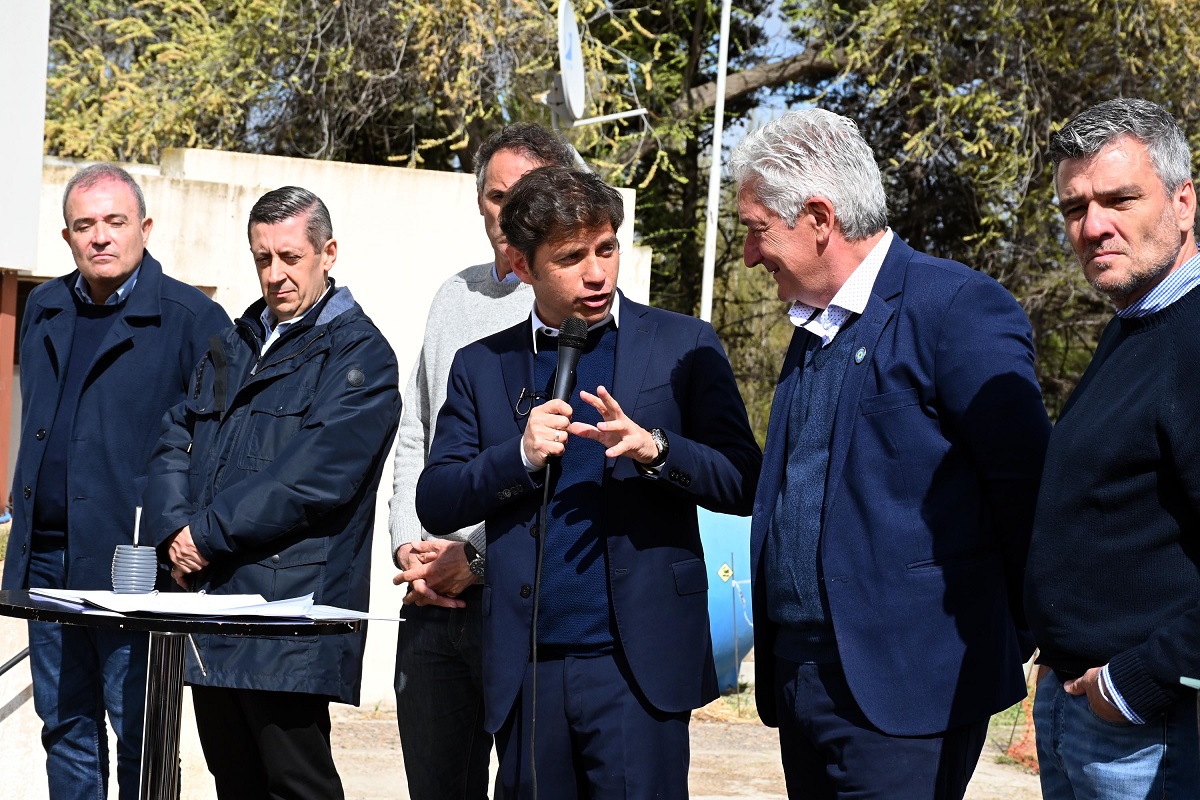 El gobernador Axel Kicillof visitó Patagones y puso en marcha la obra ...