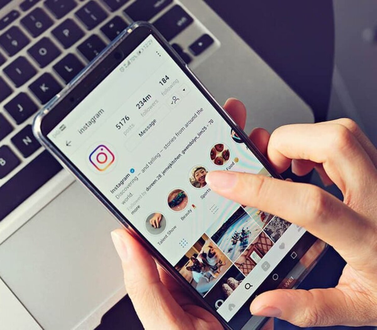 Instagram permite programar las publicaciones a través de una cuenta profesional. 