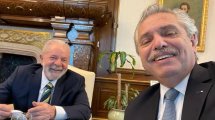 Imagen de Alberto y Cristina saludaron a Lula tras su triunfo en las elecciones en Brasil