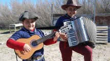 Imagen de Los pequeños chamameceros que deslumbraron en El Cuy